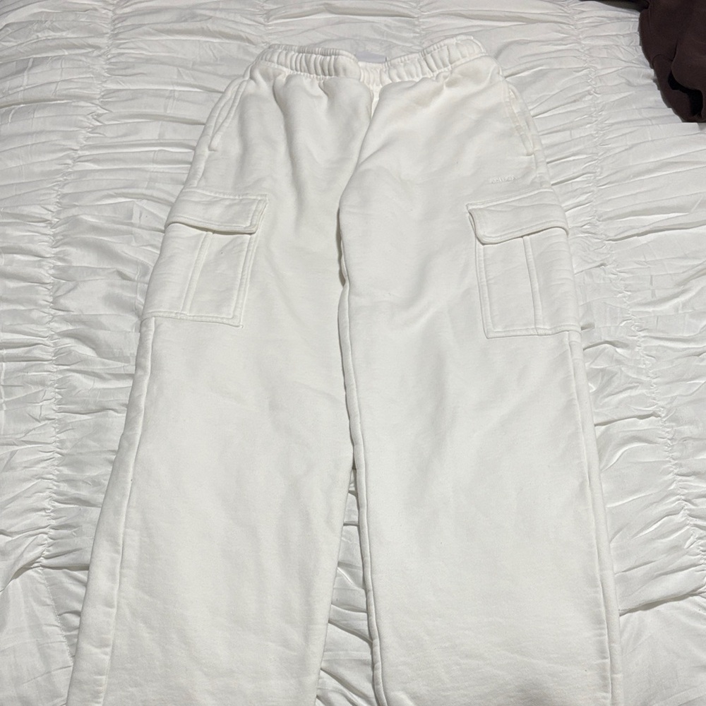 Aritzia Cozy Fleece Sweatpants in White